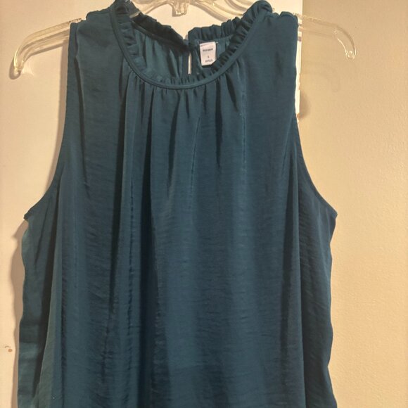 Old Navy Relaxed Sleeveless Ruffle-Trim Satin Top for Women - Picture 2 of 9